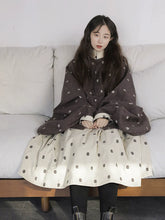 Load image into Gallery viewer, Chuju Lian 菊花链 Daisy Chain Reversible Cotton Modernized Ming Pipa Sleeve Top &amp; Skirt