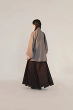 Load image into Gallery viewer, Gan Cao 甘草 Licorice Modernized Ming Dynasty Liling Top &amp; Easy-Wear Mamian Set